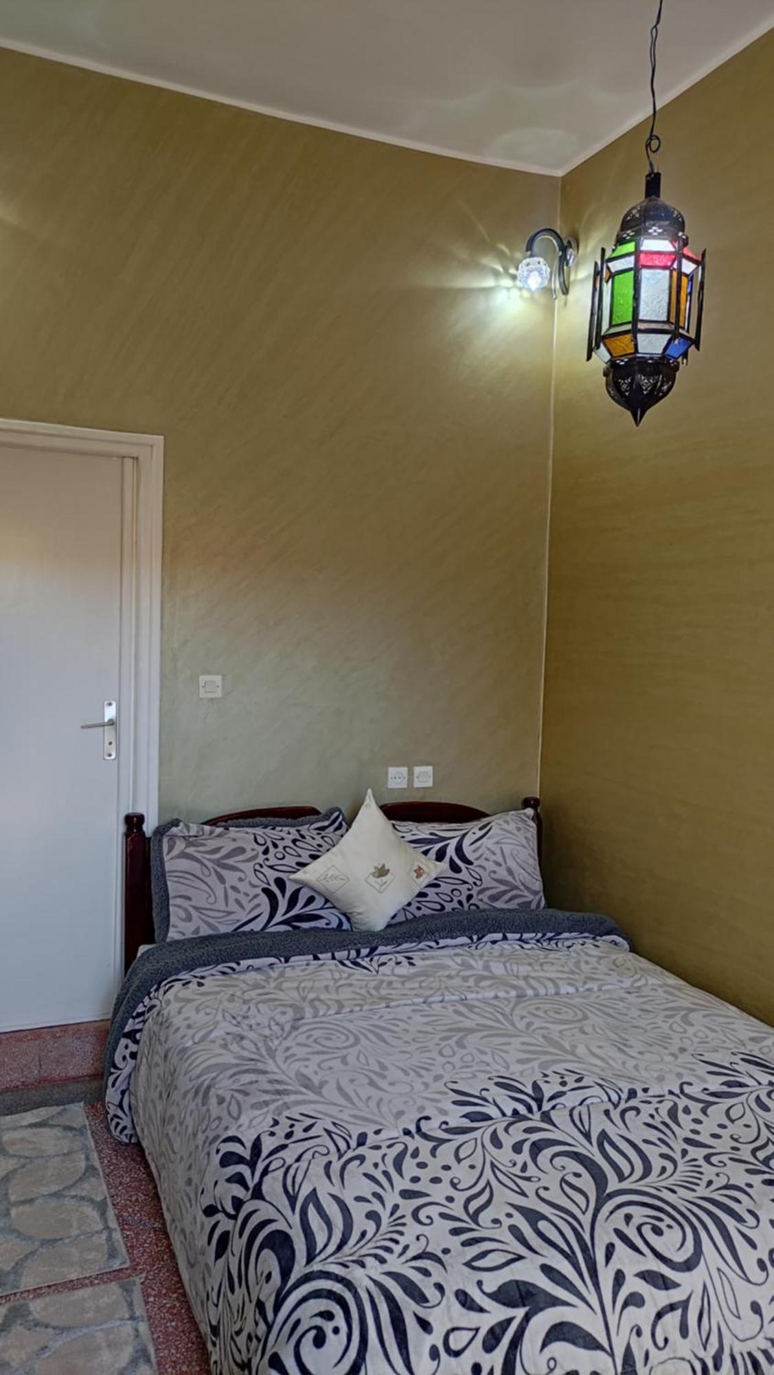 Hotel Camping Le Soleil Tinghir Bagian luar foto