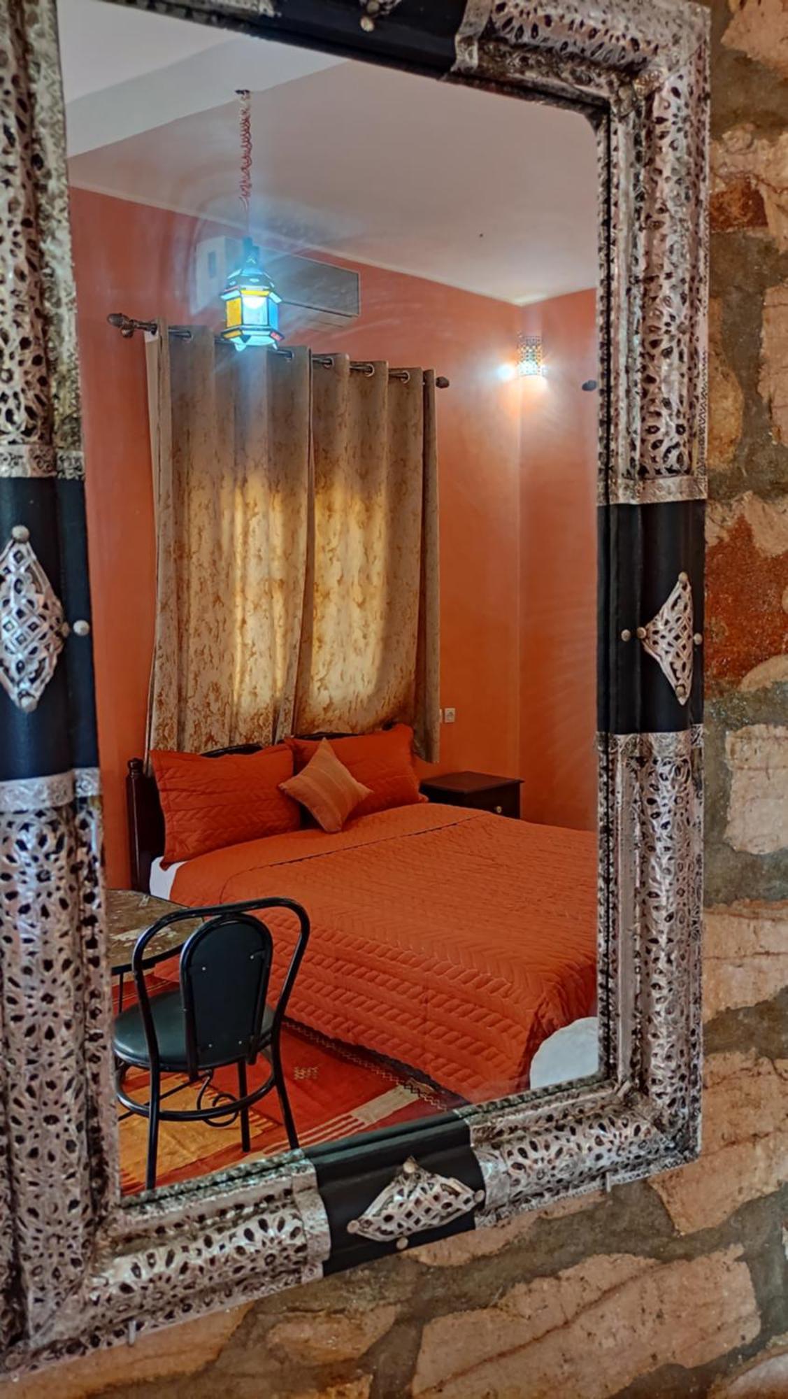 Hotel Camping Le Soleil Tinghir Bagian luar foto