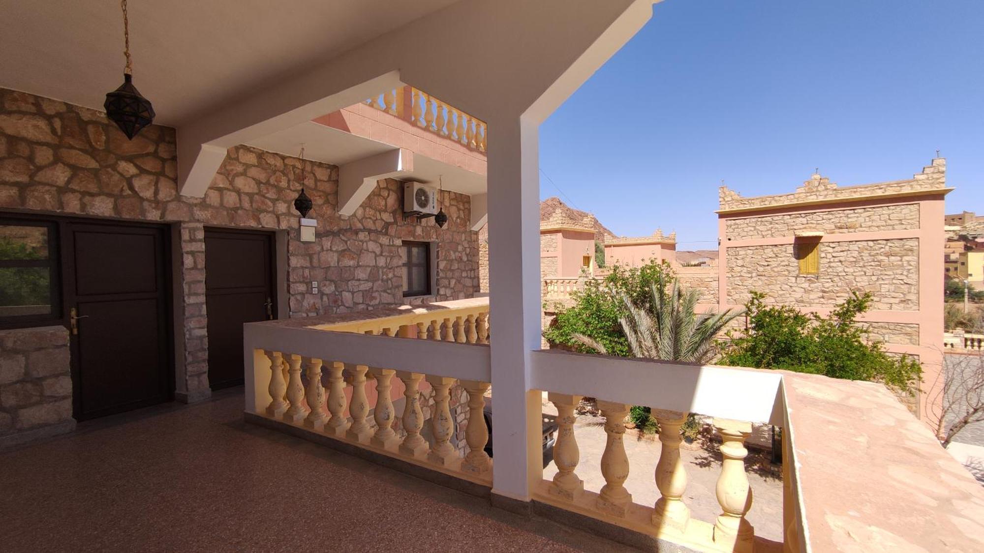 Hotel Camping Le Soleil Tinghir Bagian luar foto