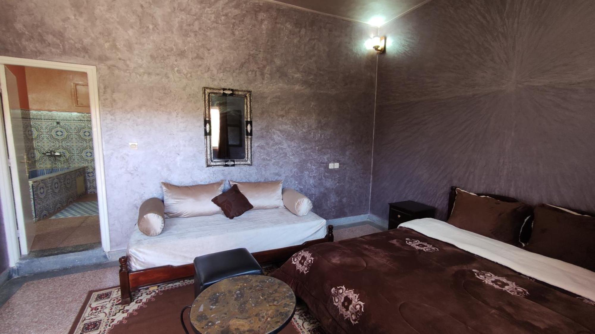 Hotel Camping Le Soleil Tinghir Bagian luar foto
